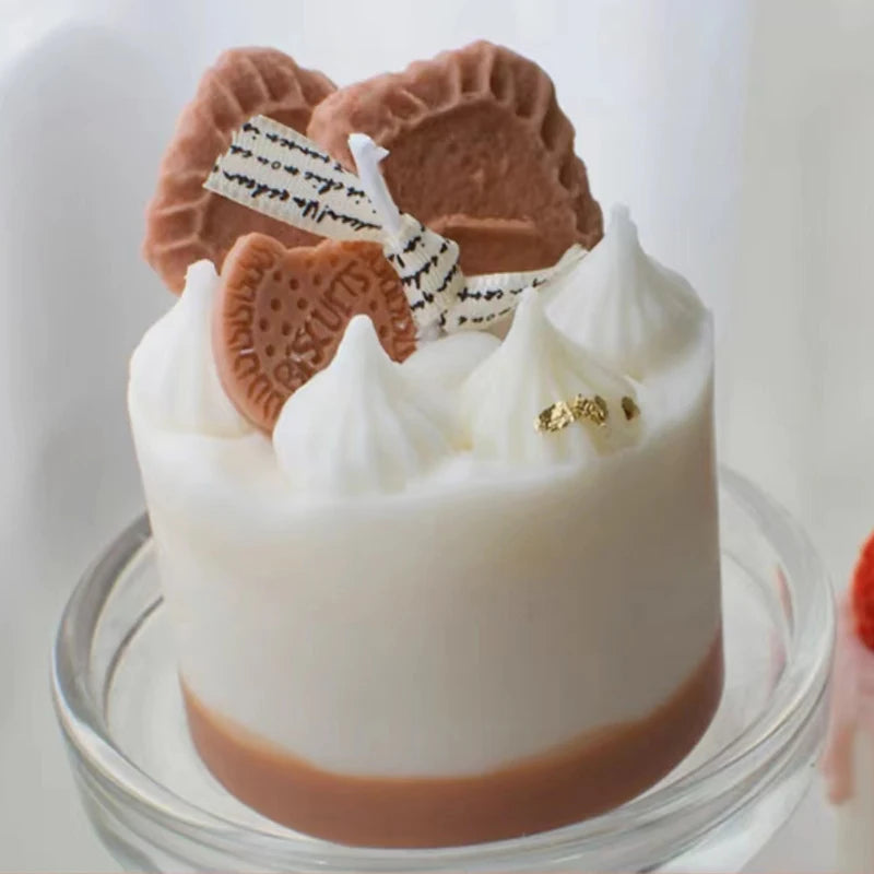 Mini Kiss Cake Candle (Smoke-free)