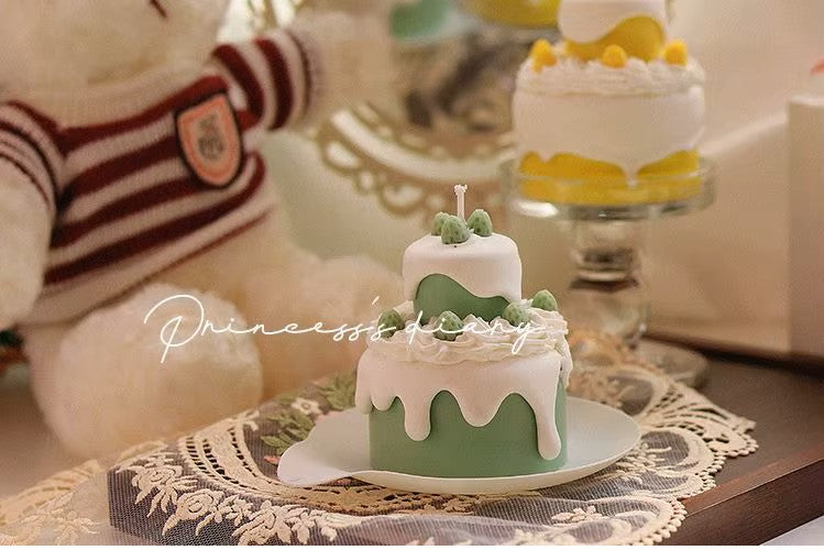 Simple 2 Tier Cake Scented Candles